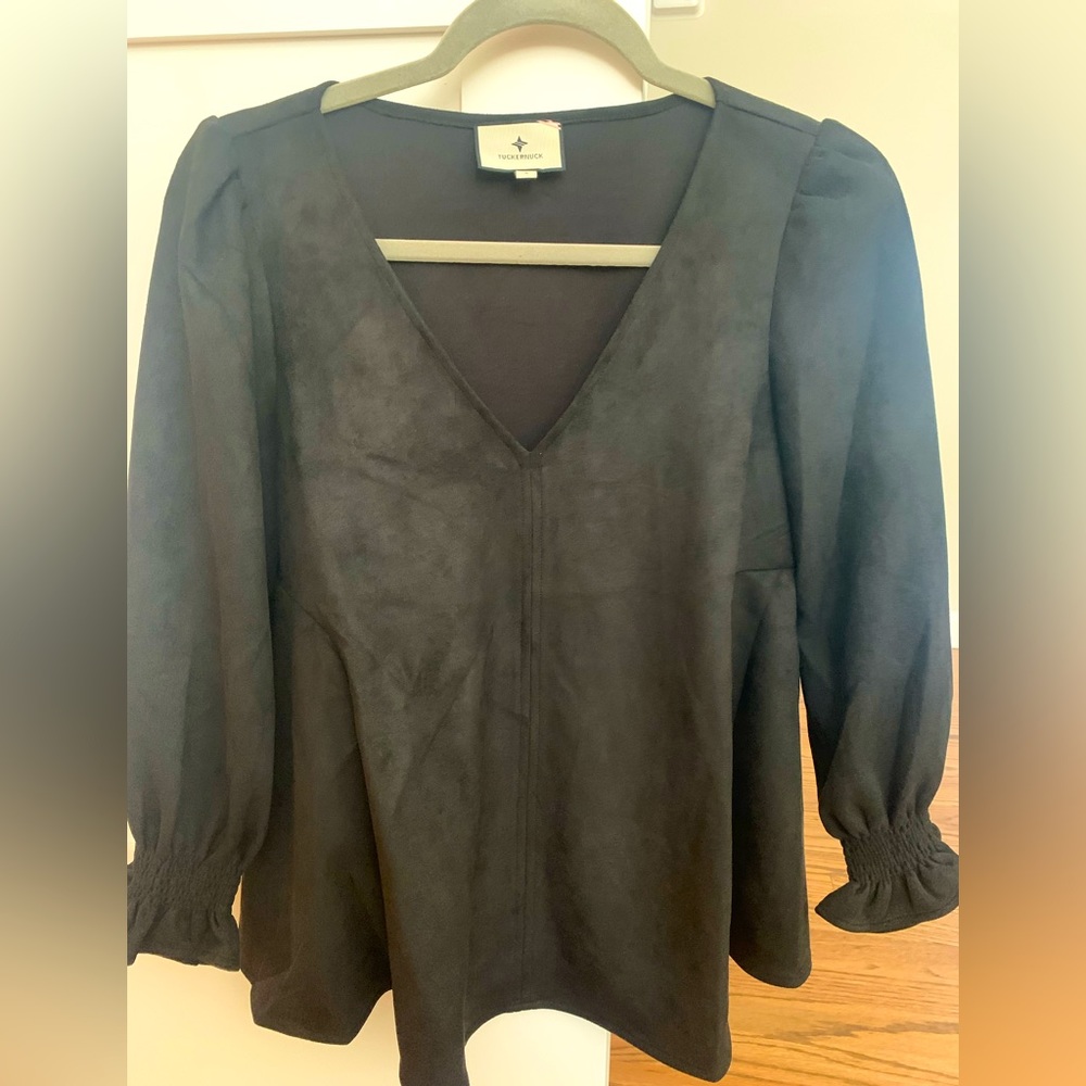 Tuckernuck suede Easton blouse—black